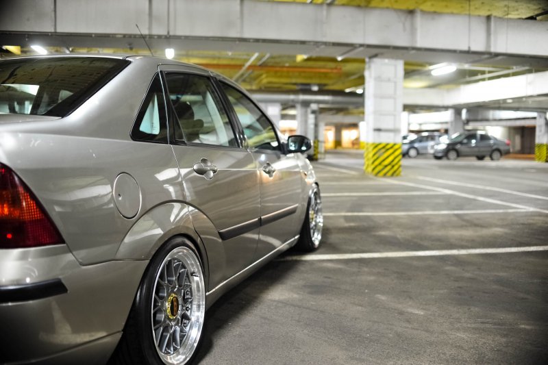 Ford Focus 1 sedan стэнс