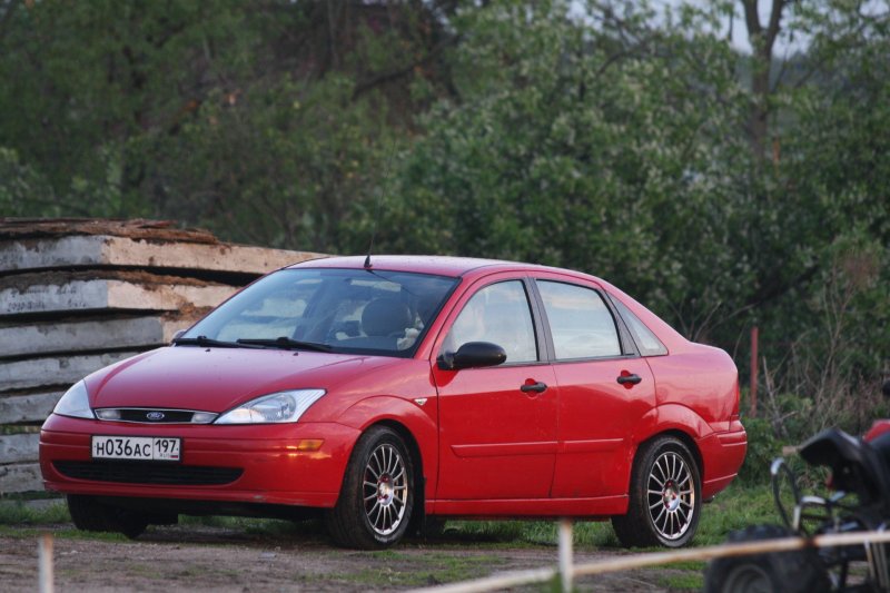 Ford Focus St 1 седан