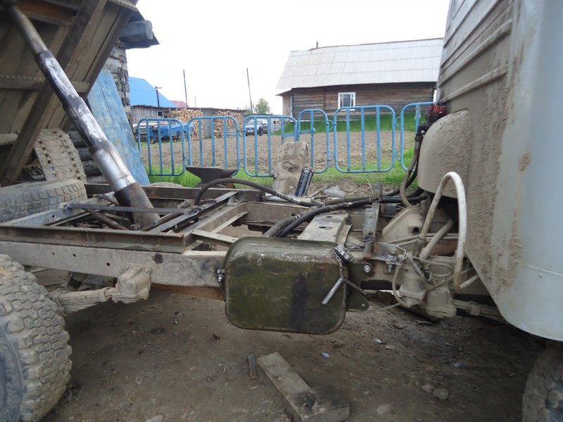 Кузов самосвальный УАЗ 3303