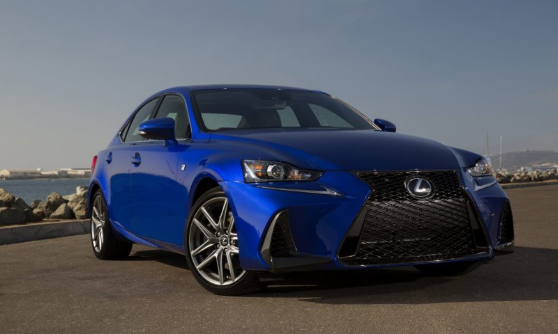 Лексус is 300 f Sport