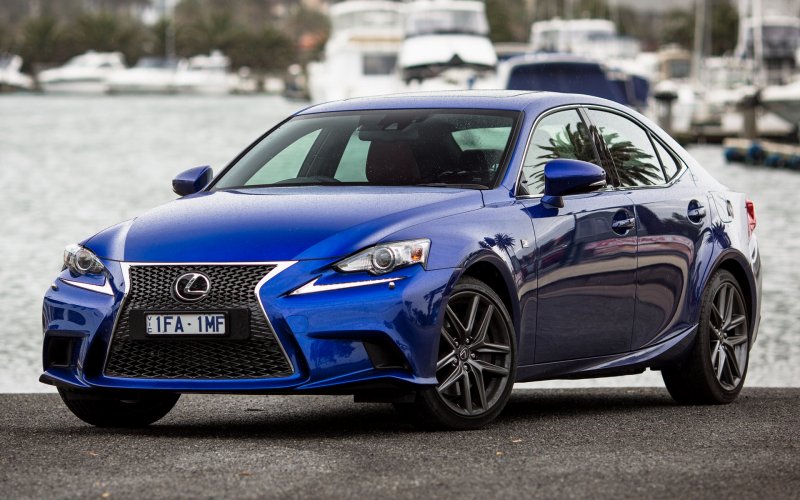 Lexus is 250 2015 f Sport