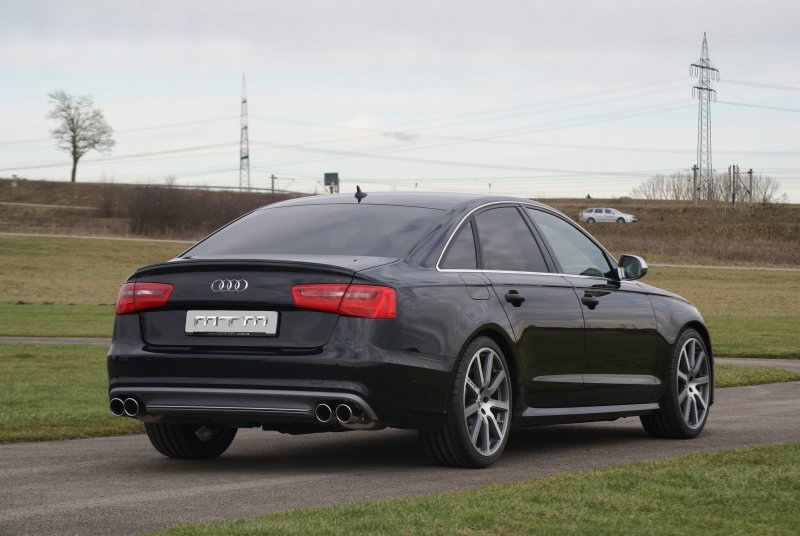 Audi s6 2011