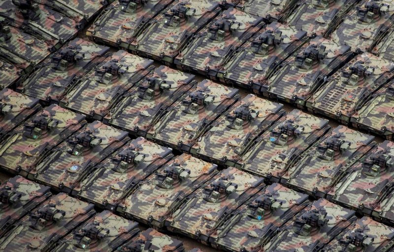 Кладбище танков в России со спутника
