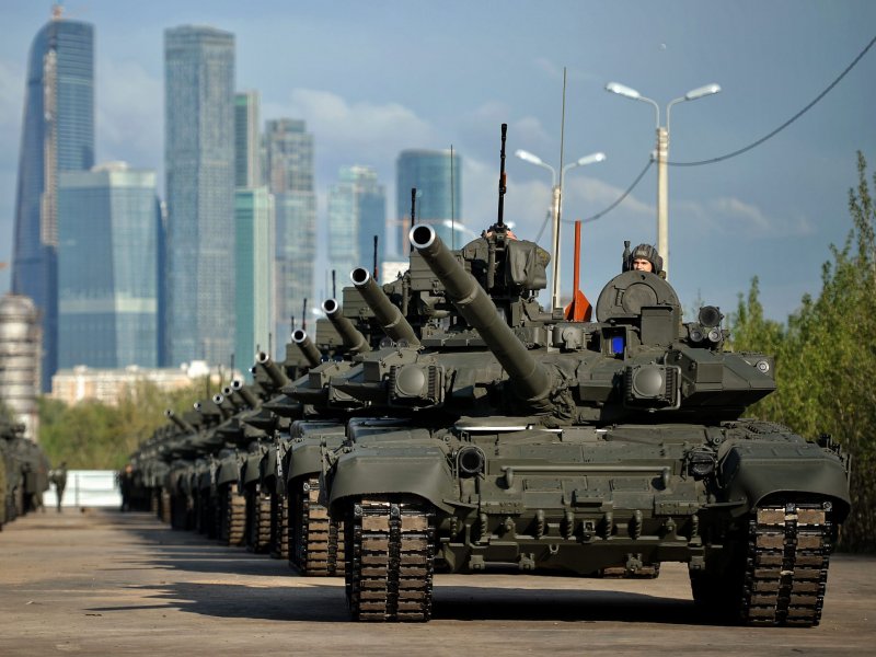 Т-90 на параде