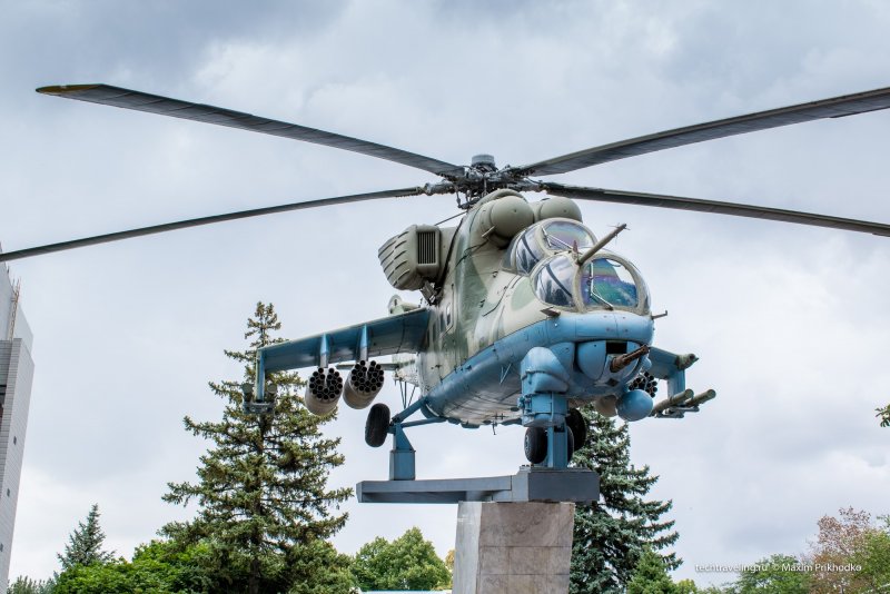 Памятник вертолёт ми-24 в Ростове