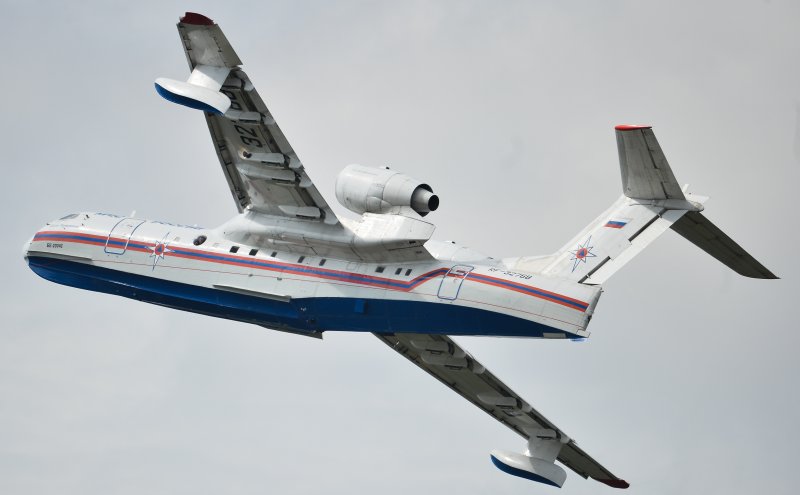 Самолет-амфибия бе-200 салон