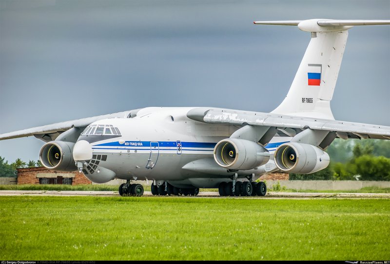 Самолёт ил-76мд-90а