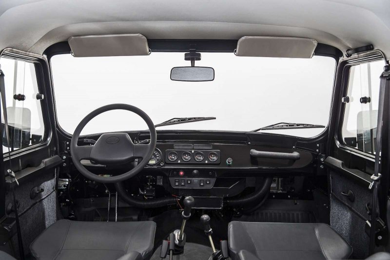 UAZ Hunter салон