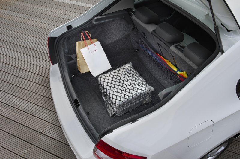 Skoda Rapid 2020 багажник
