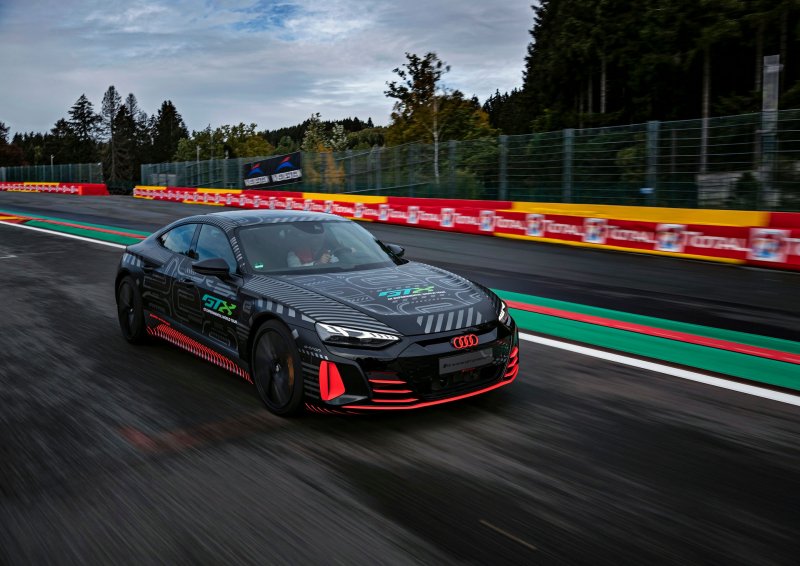 2022 Audi RS E-tron gt