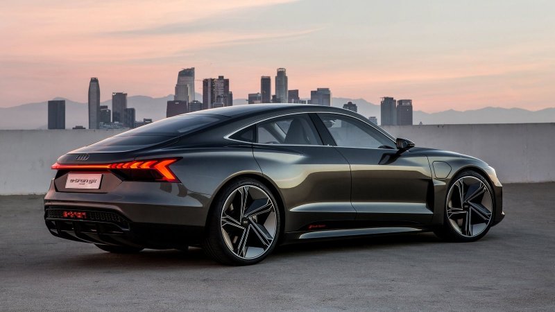 Audi e-tron gt 2021