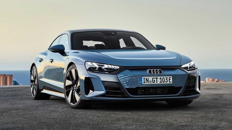 Audi RS E-tron gt 2021