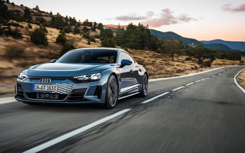Audi e-tron gt 2021