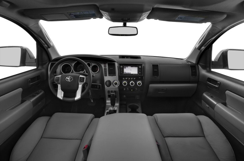 Toyota Sequoia 2021 салон