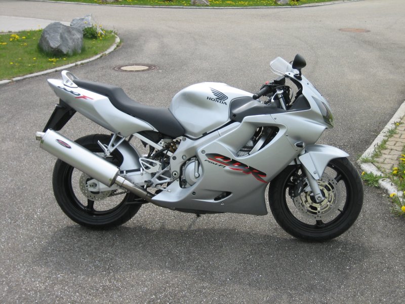 Хонда 600ф 4 СБР 600ф4