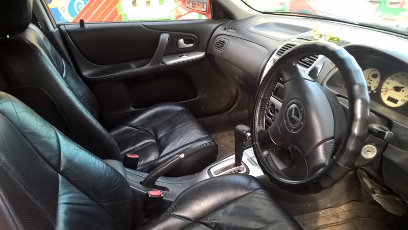 Mazda familia bj салон