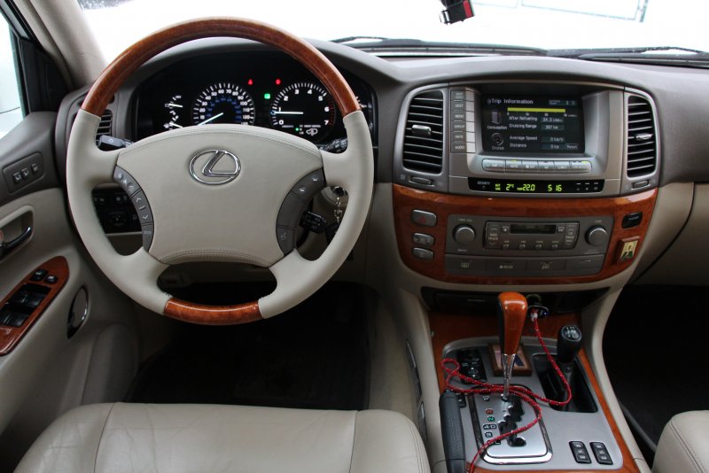 Лексус салон lx470 2007 черный