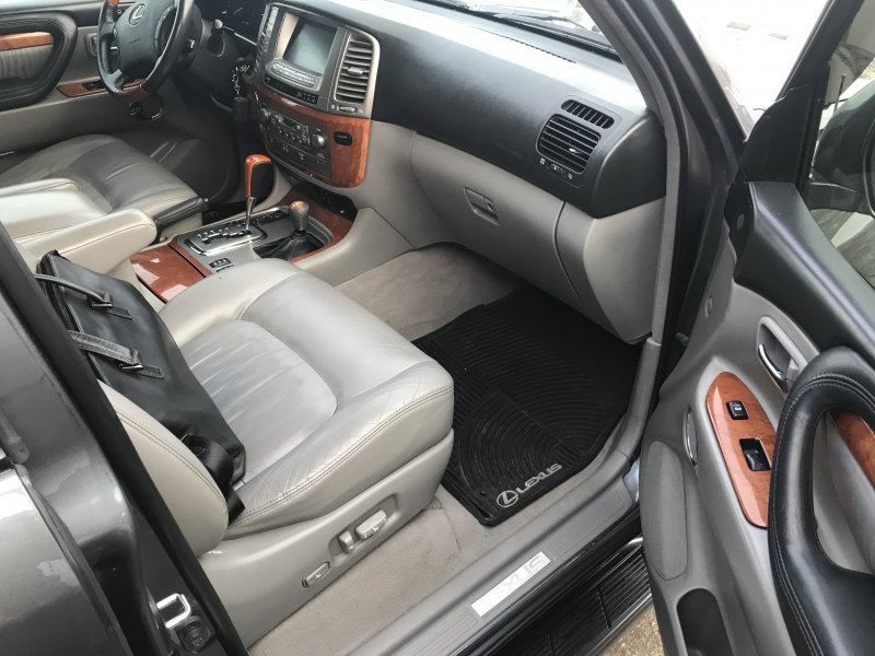 Lexus lx470 2007 Interior