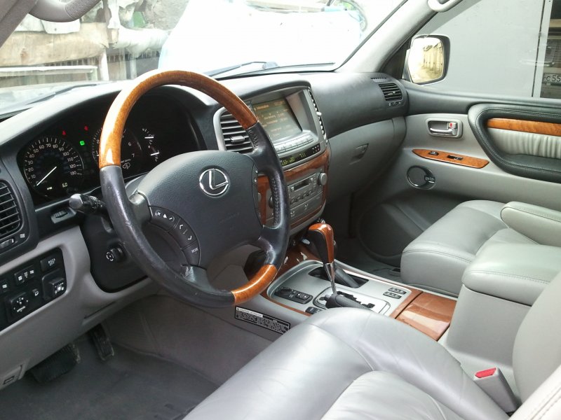 Lexus lx470 2007 Interior