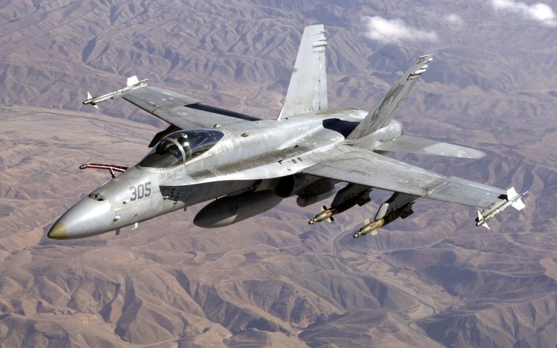 Самолет f/a-18e super Hornet