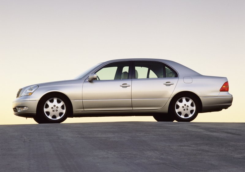 Лексус лс 430 2001