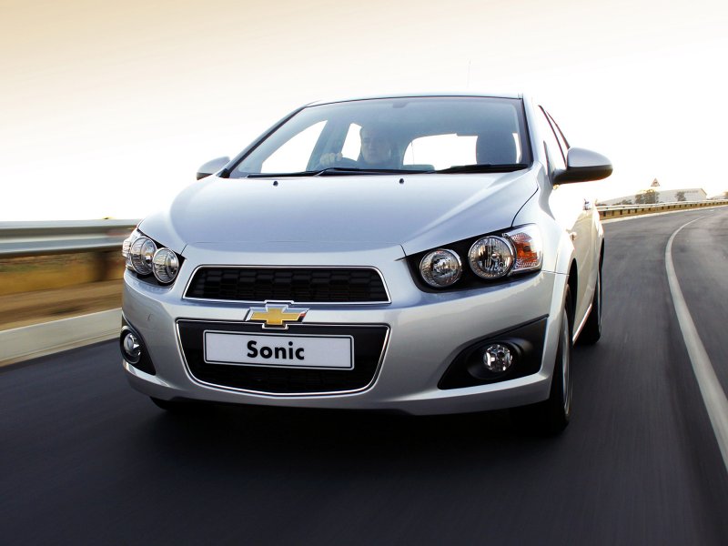 Шевроле Sonic 2012