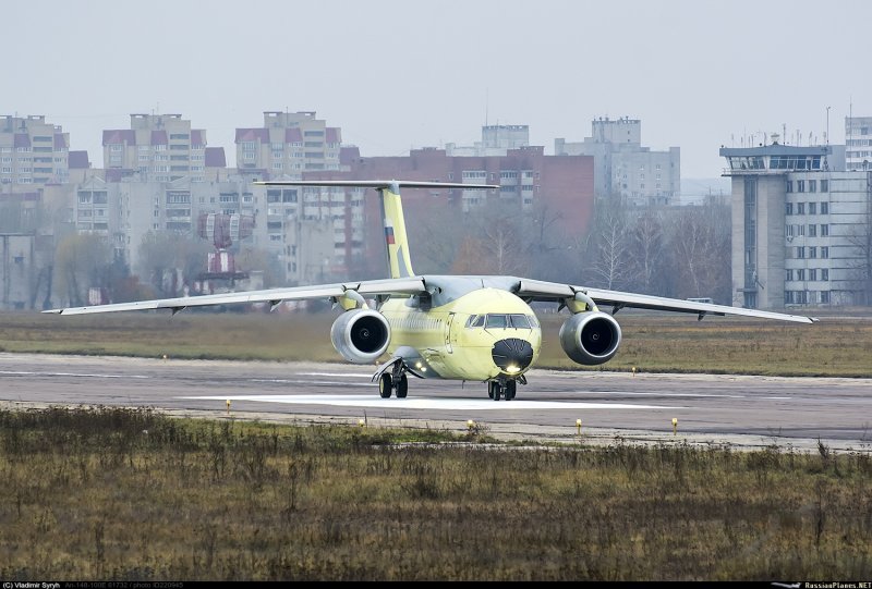 Вертолет самолет ту-104