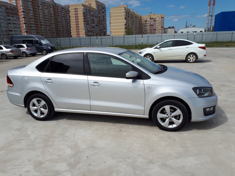 Volkswagen Polo на литье р15