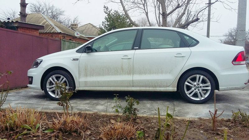 VW Polo r16