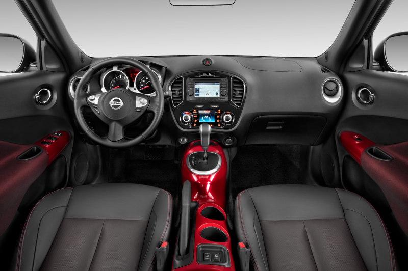 Nissan Juke 2018 салон