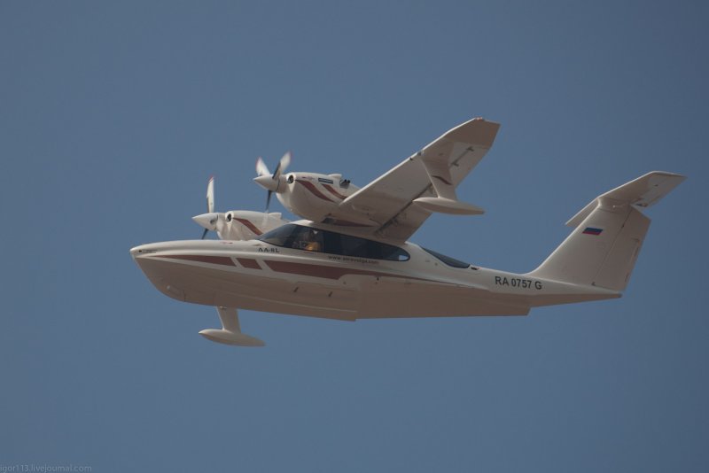 Самолет-амфибия л-42 "Чайка"