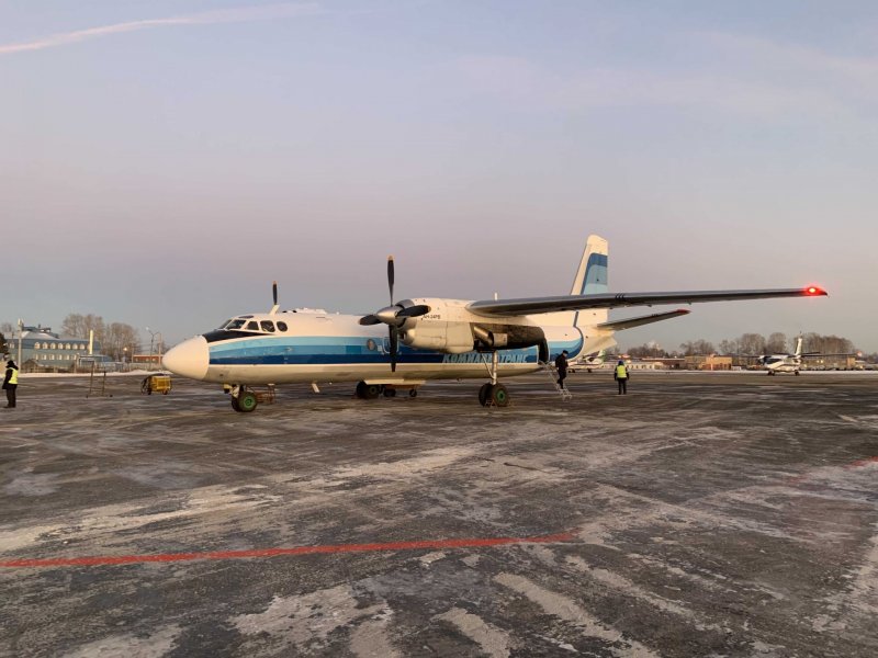 Самолет ан24 Комиавиатранс