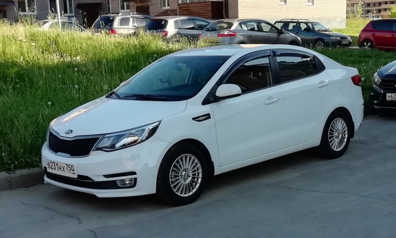 Kia Rio 2014 на дисках