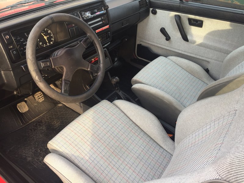 Volkswagen Golf, 1987 салон