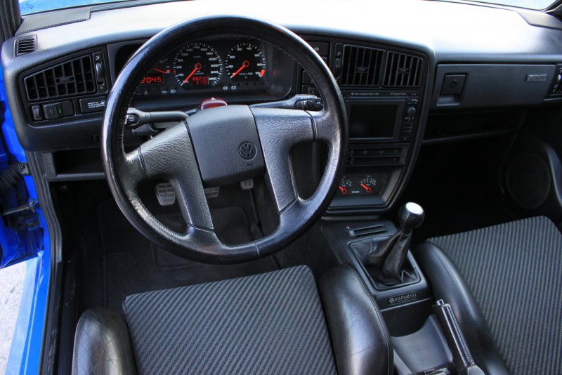 Торпедо для Volkswagen Golf 2