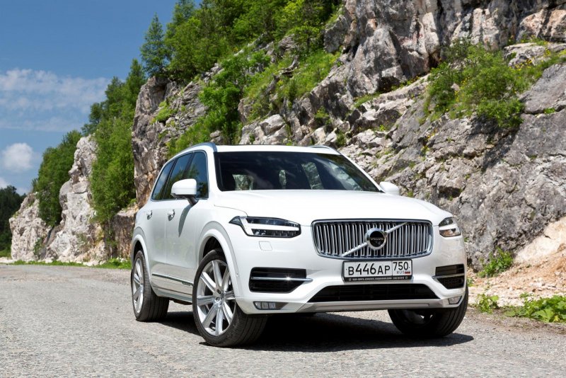 Volvo внедорожник xc90