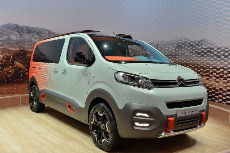Space Tourer Ситроен