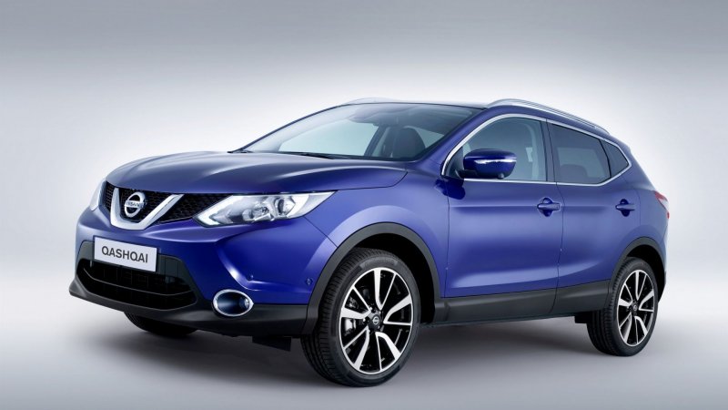Машина Nissan Qashqai и Nissan x-Trail