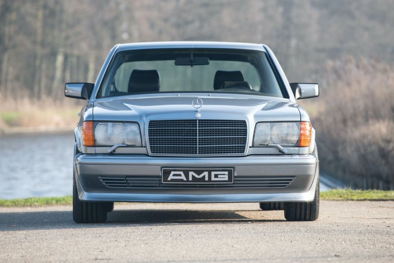 Mercedes 560 sel AMG