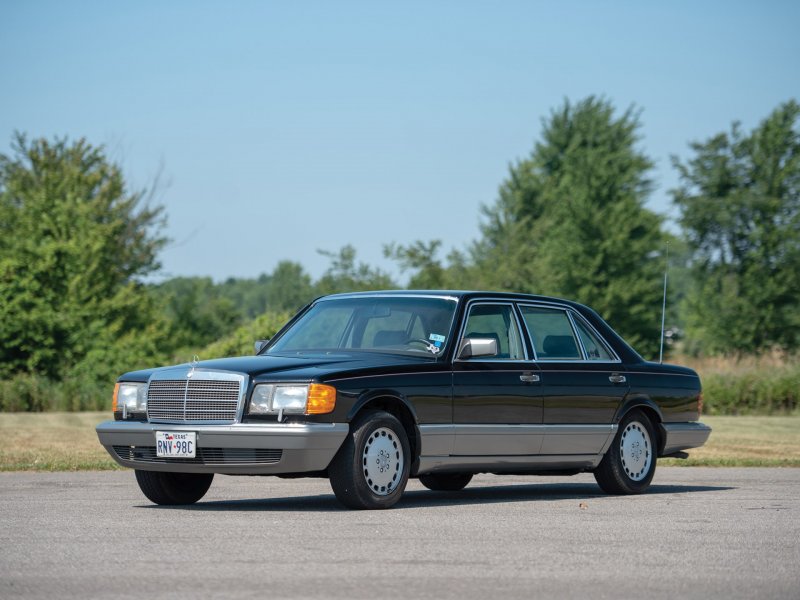 Mercedes Benz 560 sec