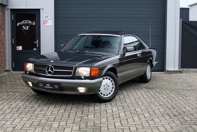 Mercedes-Benz w126 560 sel