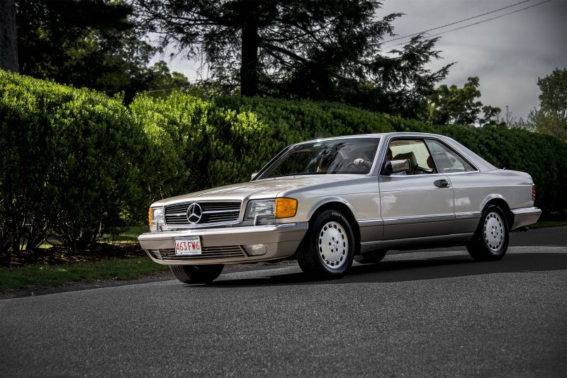 Mercedes Benz 560 sec