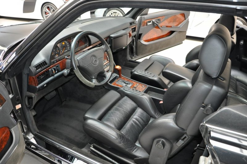Mercedes Benz w126 560