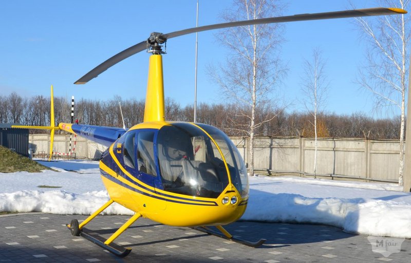 Robinson r44