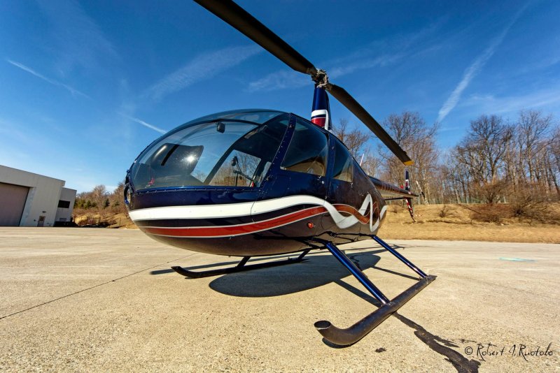 Robinson r44 кабина