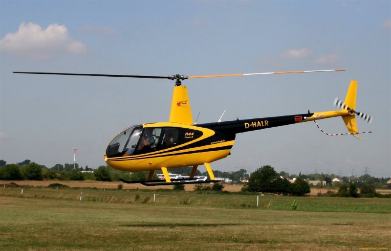 Robinson r44 внутри