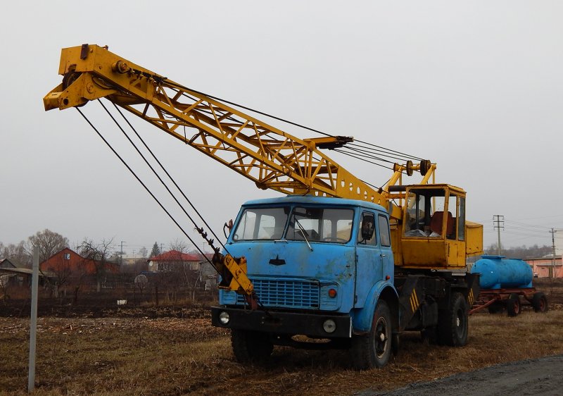 Автокран МАЗ 5334 СМК 101
