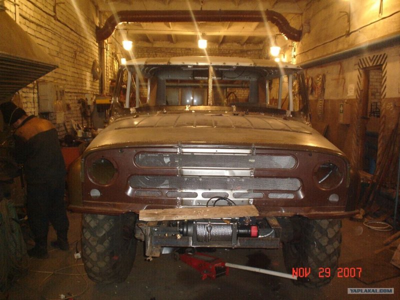 УАЗ 469 на шасси ГАЗ 66