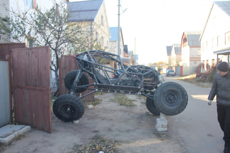 Багги Constrictor