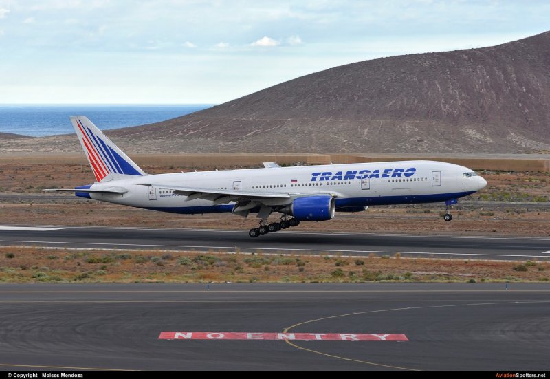 Боинг 747-100 Трансаэро